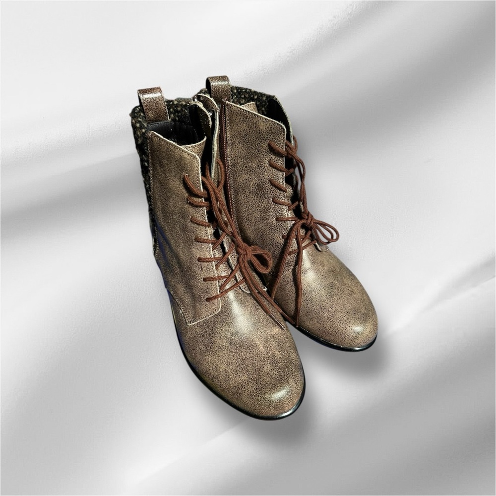 COPY - NAOT Patchwork Tweed Lace Up Brown Boots